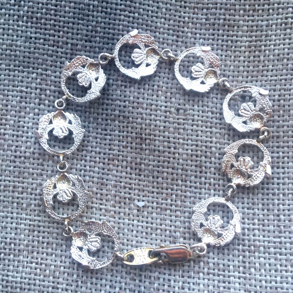 Signed Sterling Silver My Way Claddagh Irish Bracelet - Picture 2 of 4